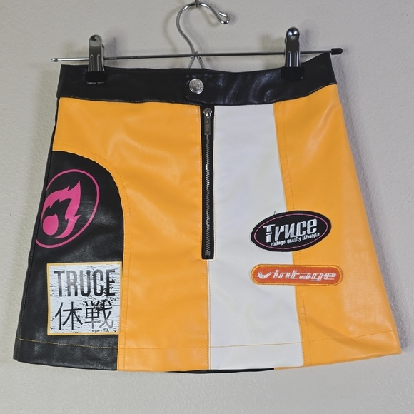 TRUCE Other - Truce Parchwork  Yellow and Black Mini Skirt